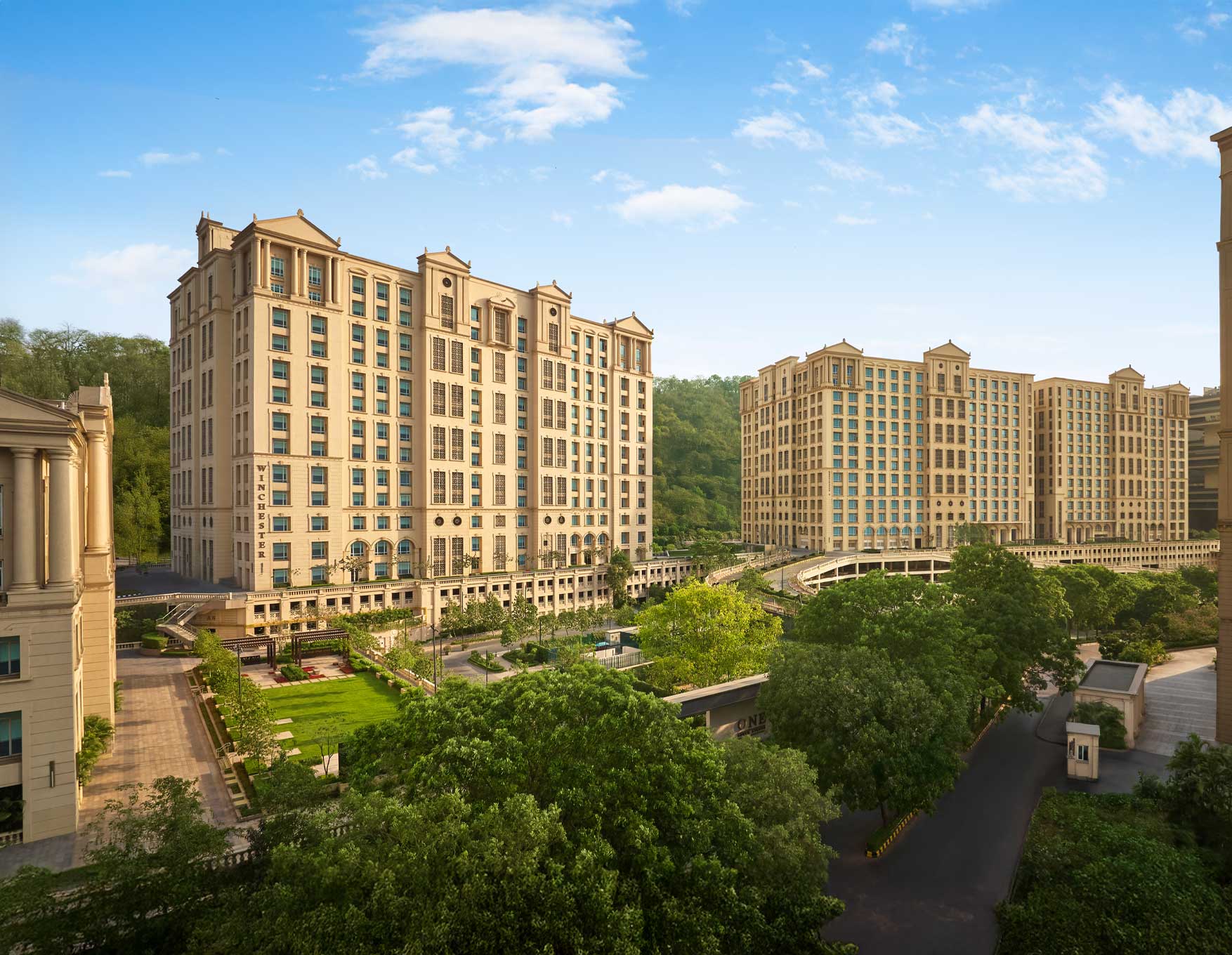 Pre-Owned<br> Winchester & Kensington, Powai